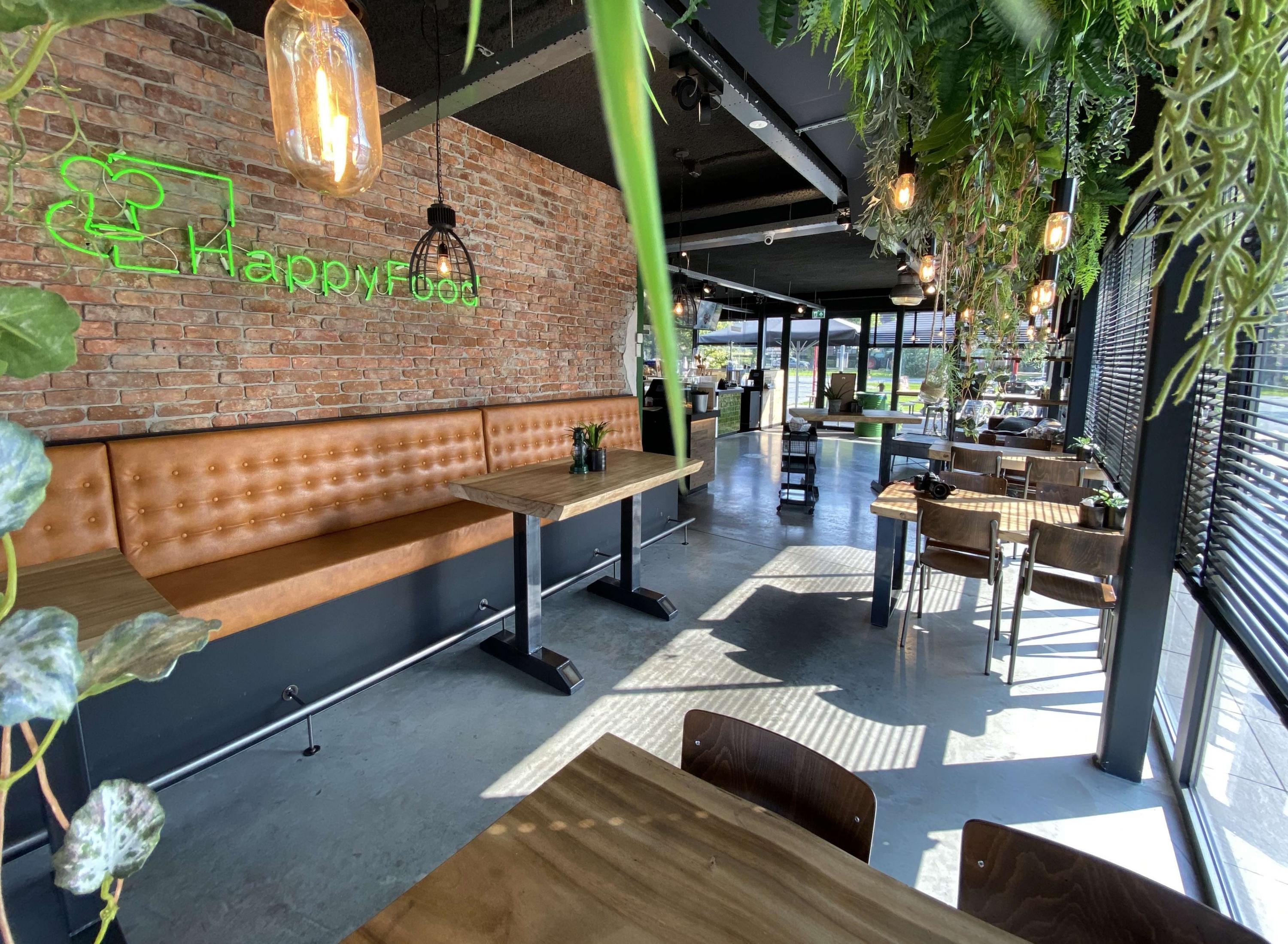 Nieuwbouw cafetaria en appartementen Barneveld Bouwbedrijf Klomp